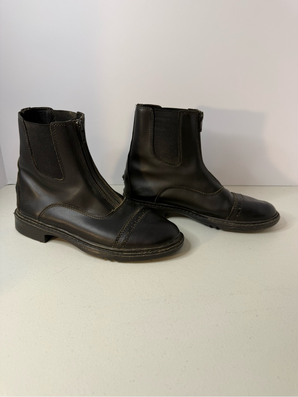 TuffRider Kids Starter Front Zip Black Paddock Riding Boots Size 4 Youth